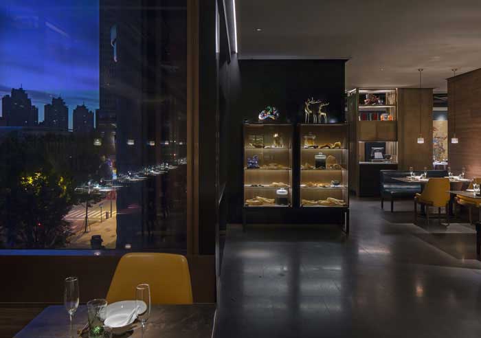 鄭州東區(qū)850平米品牌餐廳設(shè)計(jì)效果圖